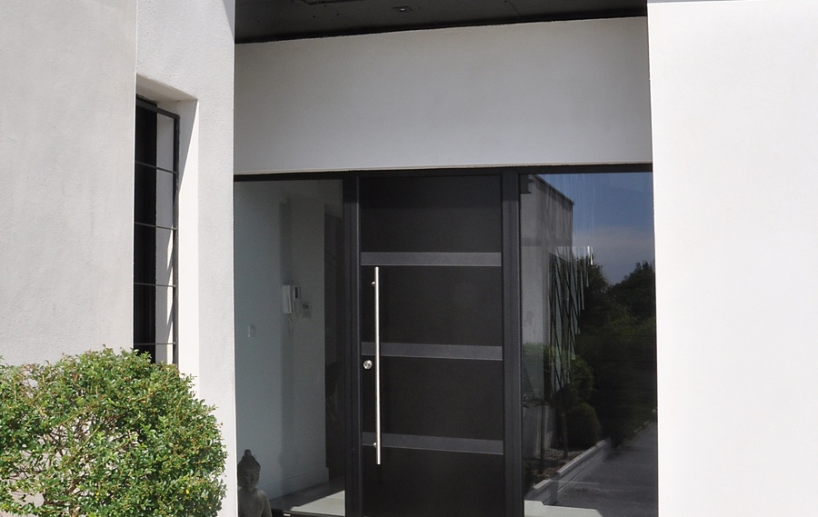 Notre gamme de portes d'entr&eacute;e en ALU CLASSIQUE et CONTEMPORAINE &agrave;&nbsp;Herblay